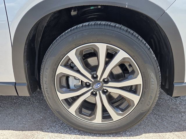 Used 2023 Subaru Forester Limited w/ Popular Package #2 AWD/4WD image 11