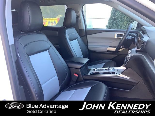 Certified 2023 Ford Explorer XLT w/ Equipment Group 202A image 10