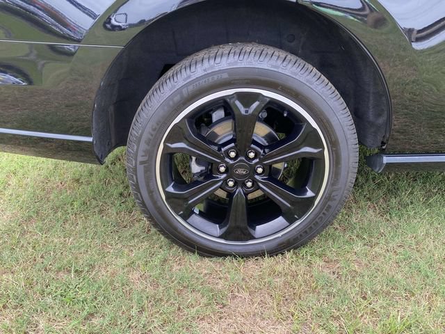Certified 2024 Ford Expedition Limited AWD/4WD image 9