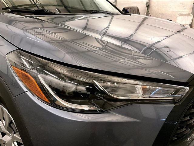 Used 2022 Toyota Corolla Cross L FWD image 27