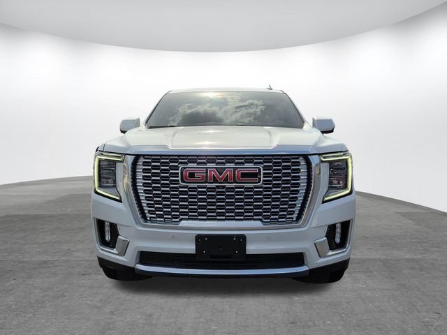 Used 2023 GMC Yukon Denali AWD/4WD image 2