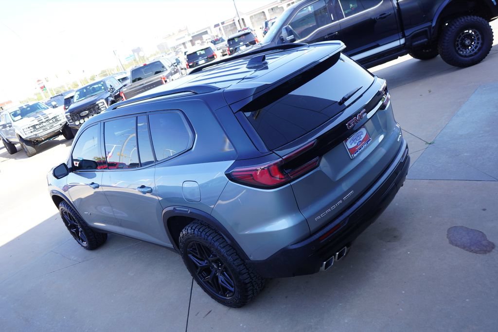Used 2025 GMC Acadia AT4 w/ Super Cruise Package AWD/4WD image 13