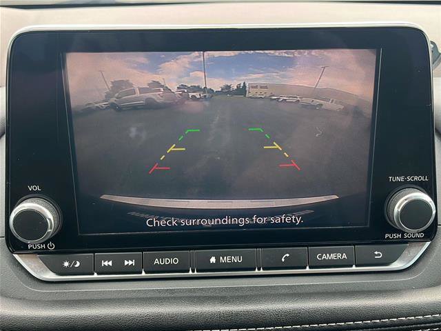 Used 2022 Nissan Rogue S FWD image 25
