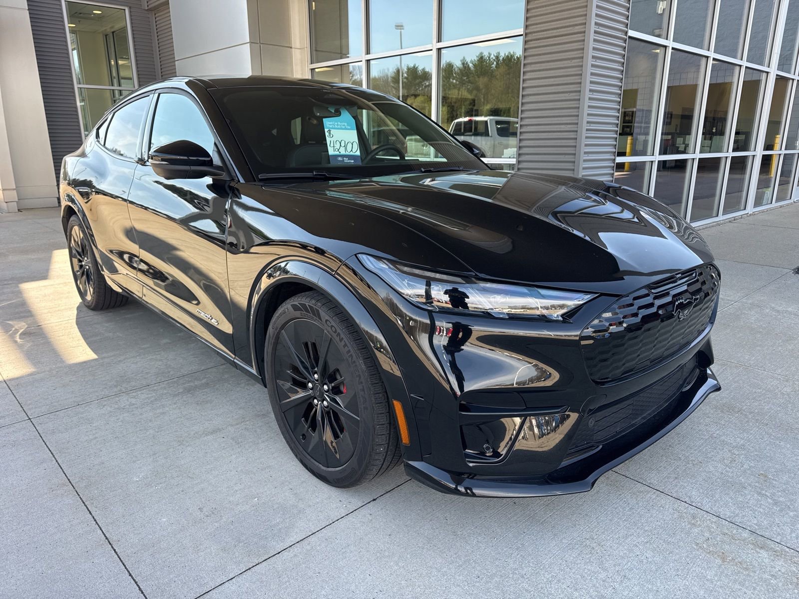 Certified 2025 Ford Mustang Mach-E GT image 10