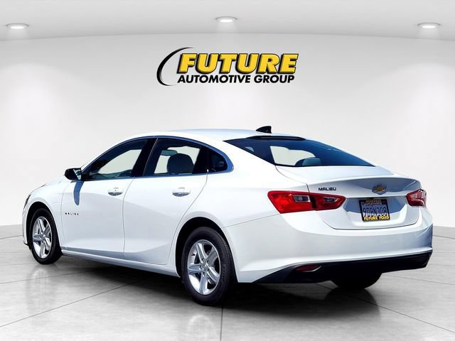 Used 2022 Chevrolet Malibu LS image 3