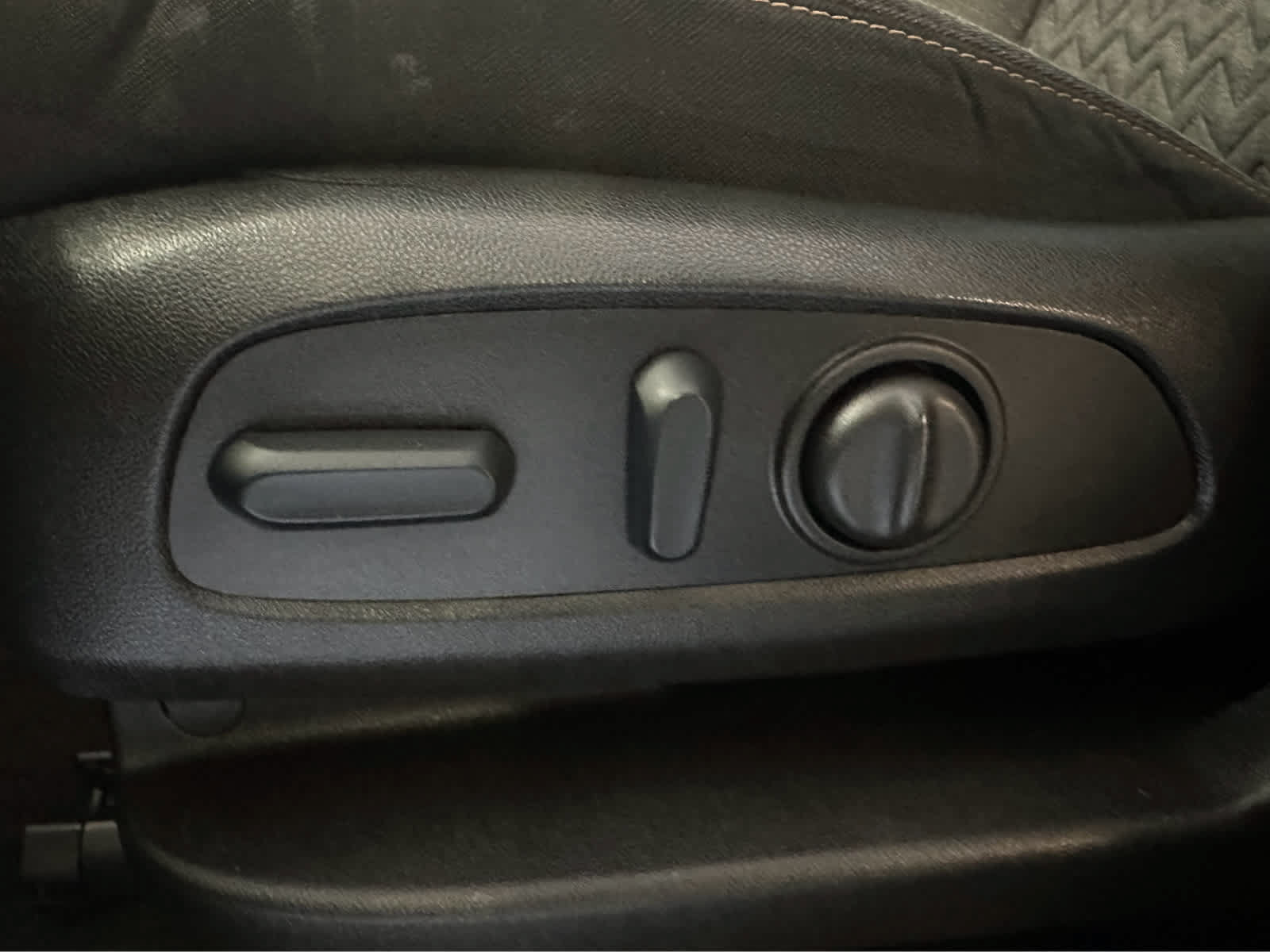 Used 2022 Chevrolet Equinox LT AWD/4WD image 14