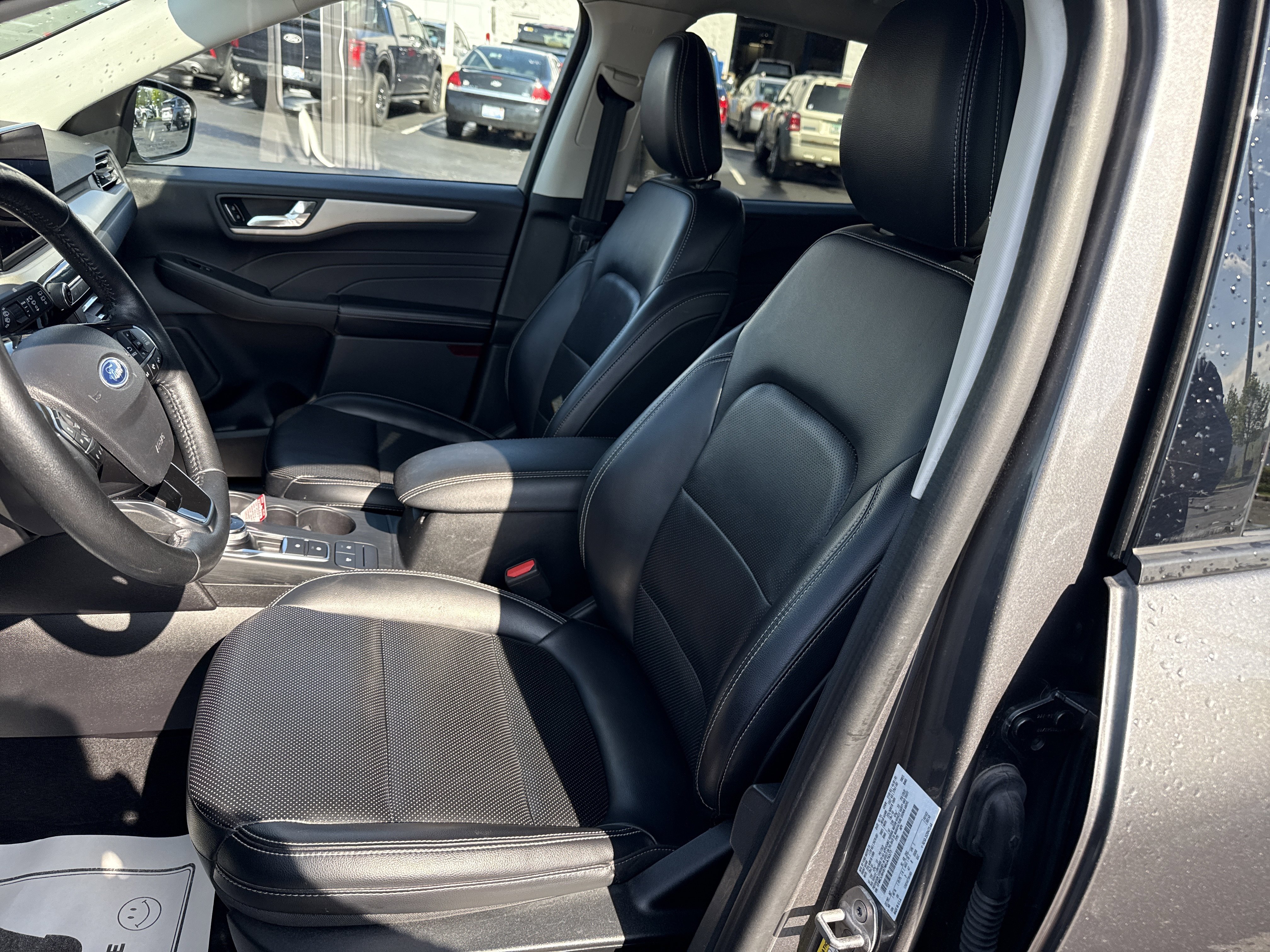 Certified 2021 Ford Escape SEL w/ Technology Package AWD/4WD image 18