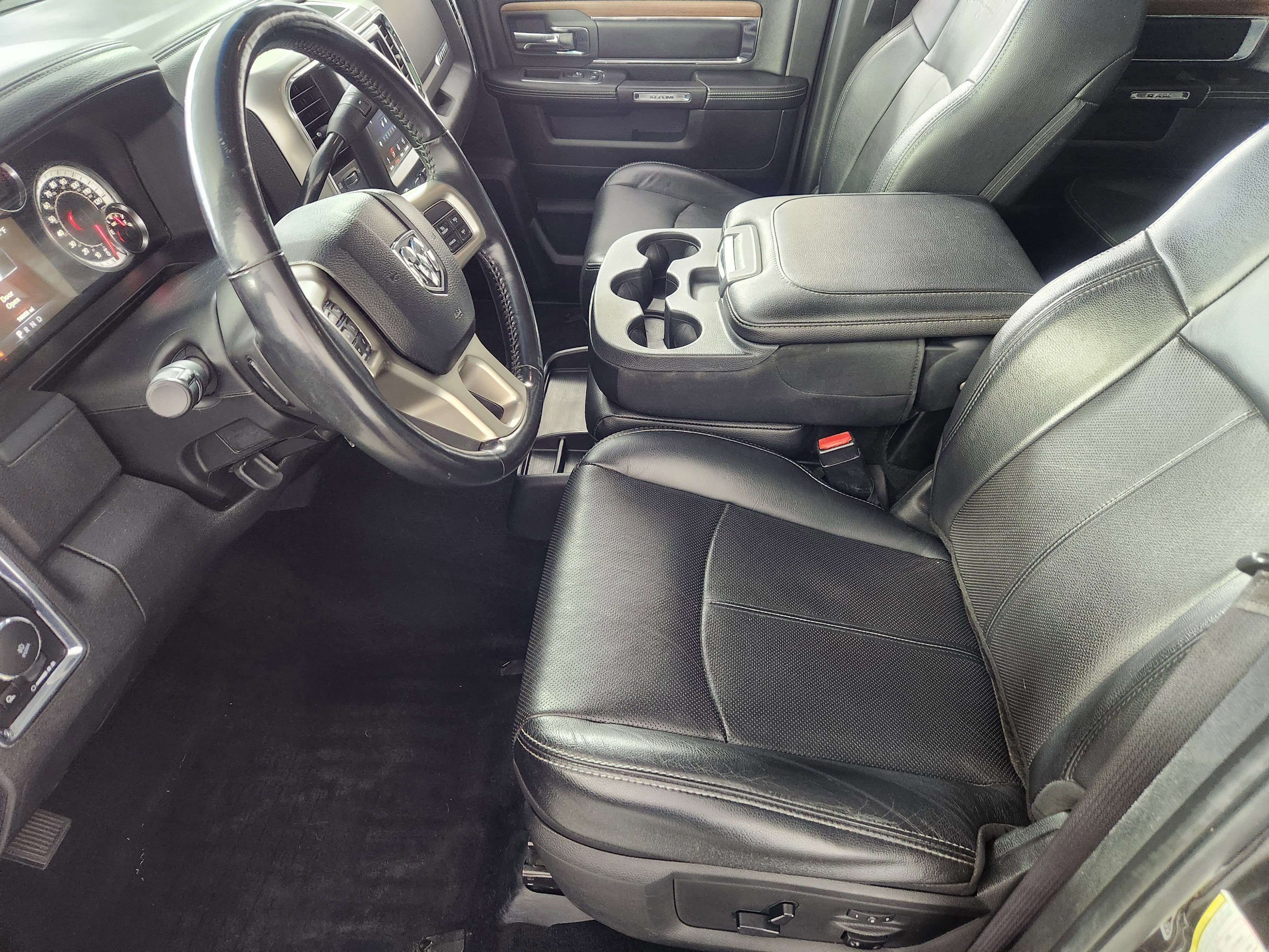 Used 2018 RAM 2500 Laramie image 11