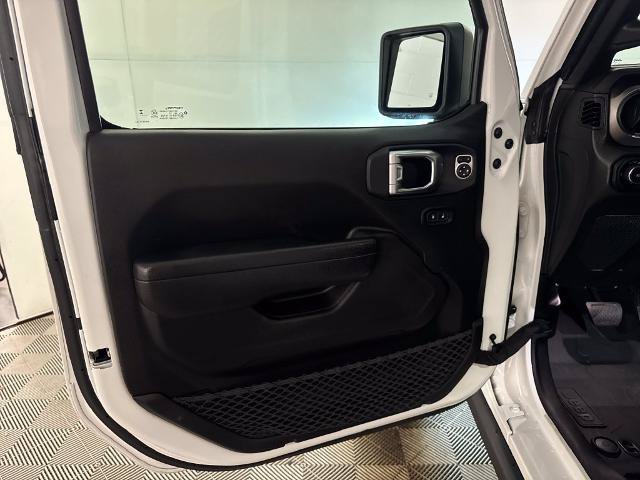 Used 2023 Jeep Wrangler Unlimited Sport AWD/4WD image 15