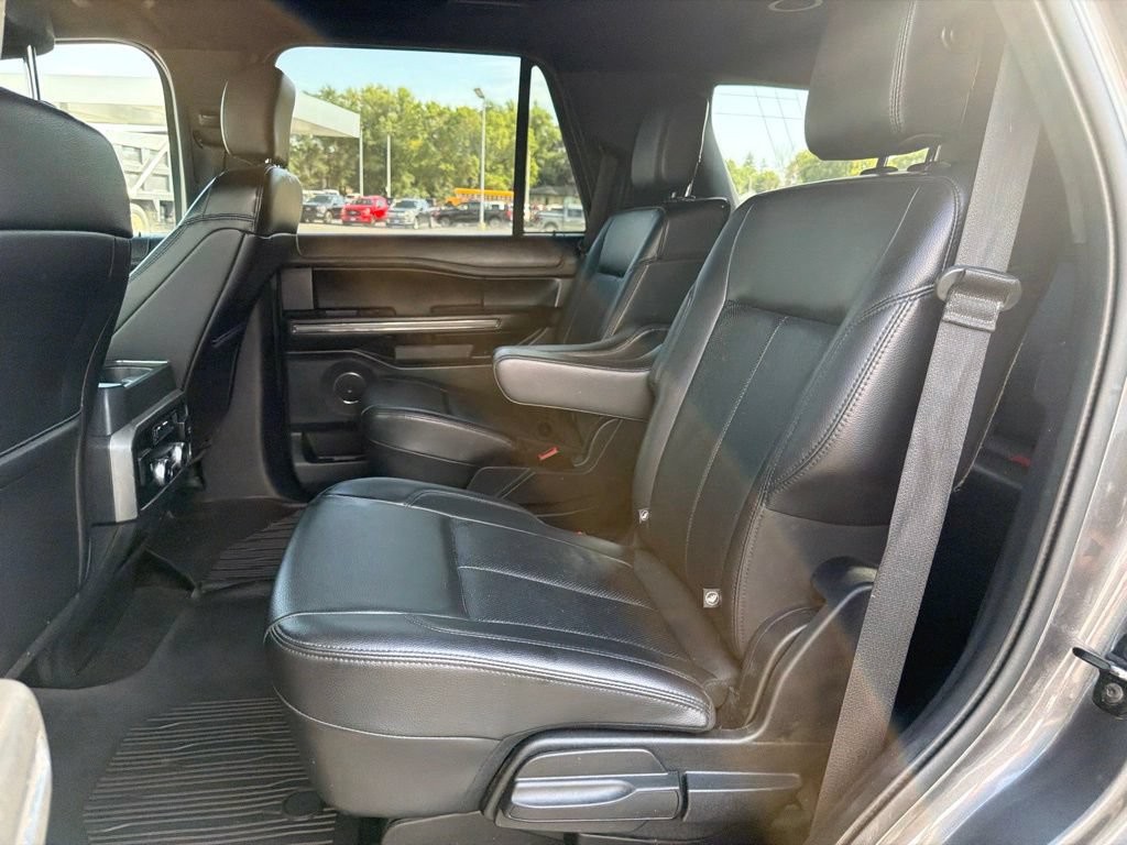 Certified 2020 Ford Expedition XLT w/ Equipment Group 202A AWD/4WD image 13