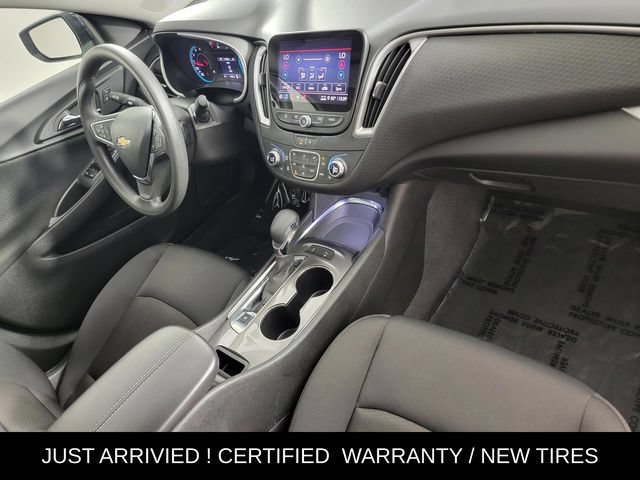 Used 2025 Chevrolet Malibu LT FWD image 19