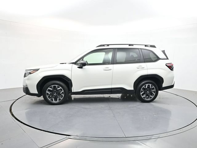 Used 2025 Subaru Forester Premium w/ Convenience Package #1 AWD/4WD image 4