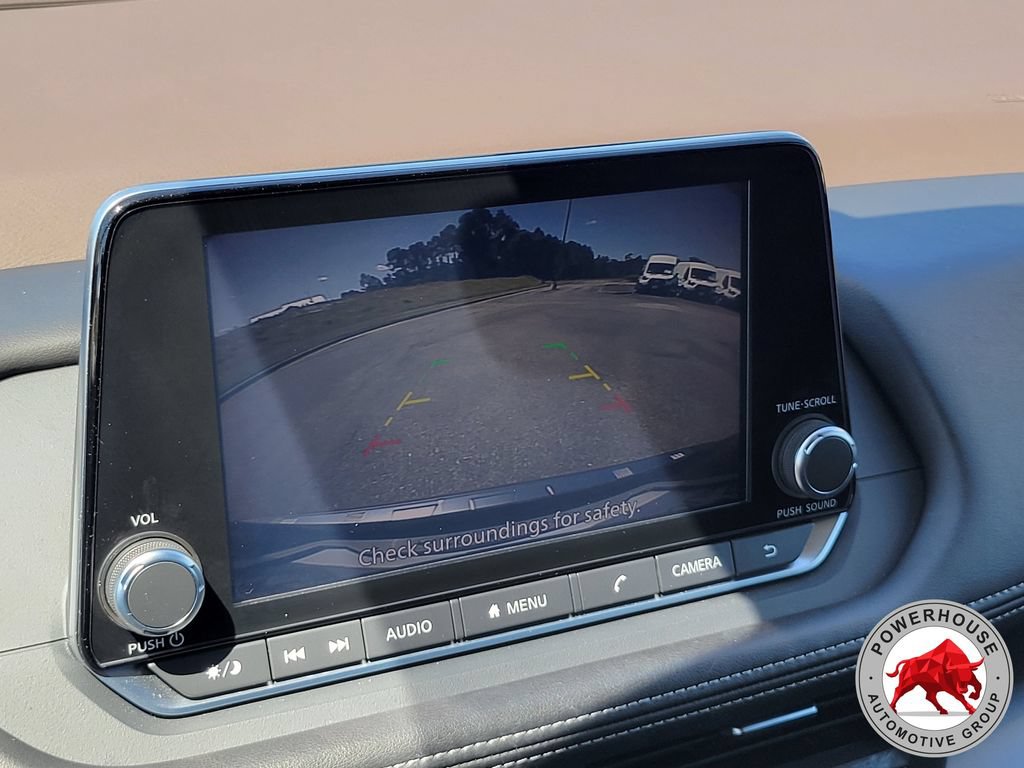Used 2023 Nissan Rogue SV FWD image 25