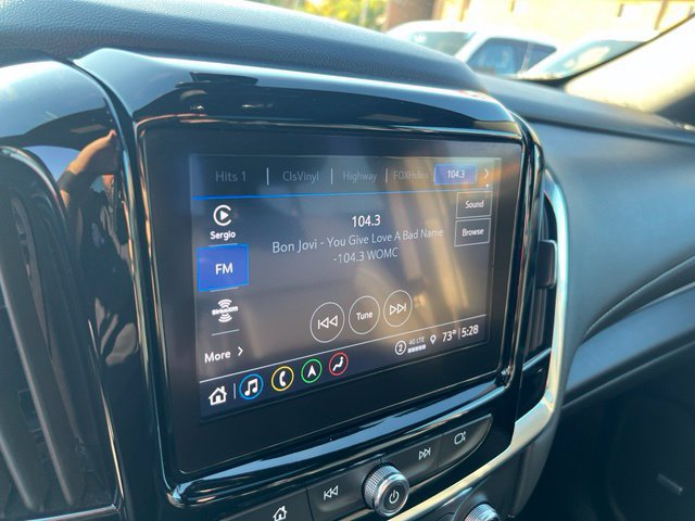 Used 2023 Chevrolet Traverse LT w/ LT Premium Package AWD/4WD image 11