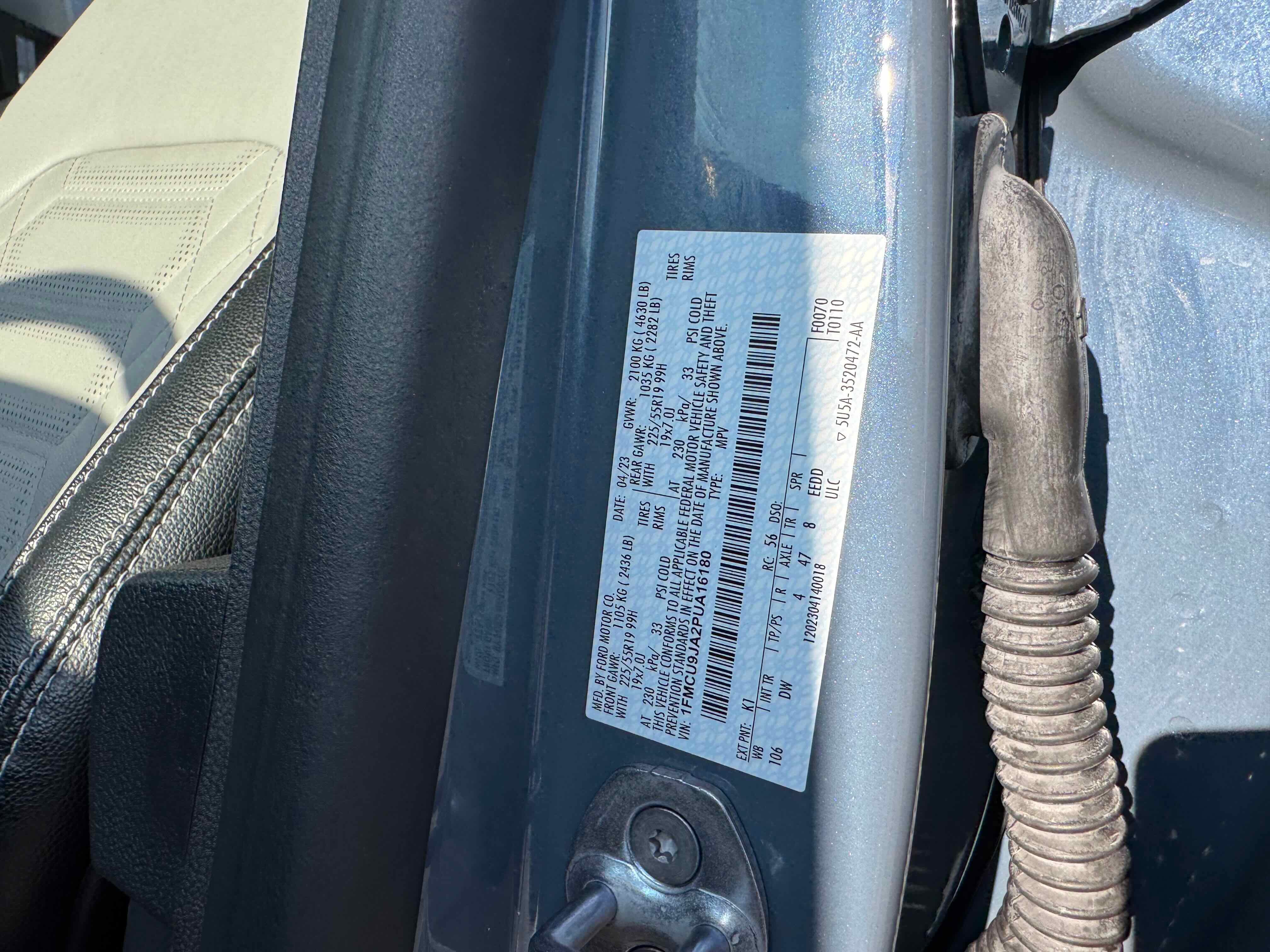 Certified 2023 Ford Escape Platinum w/ Premium Technology Package image 33