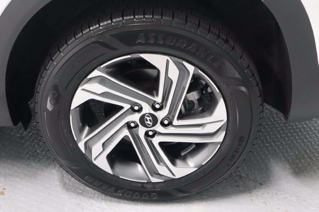 Used 2023 Hyundai Santa Fe SEL AWD/4WD image 20