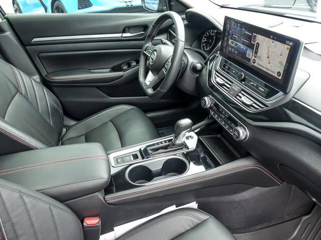 Used 2024 Nissan Altima 2.5 SR AWD/4WD image 33