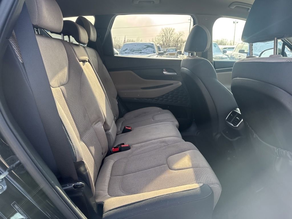 Used 2019 Hyundai Santa Fe SEL image 33