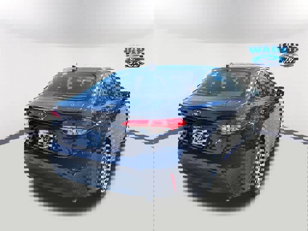 Used 2024 Toyota Corolla LE image 5