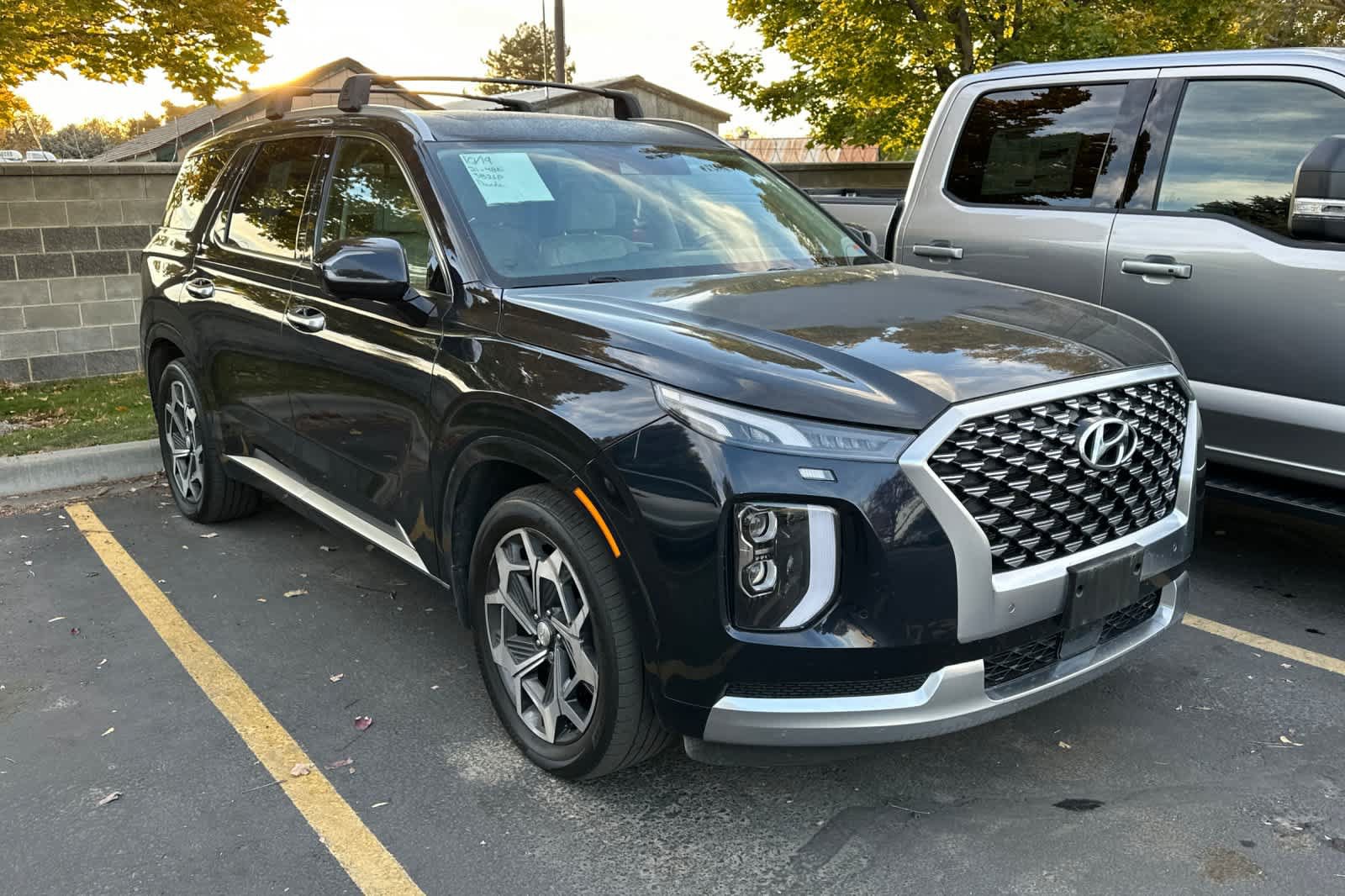 Used 2021 Hyundai Palisade Calligraphy w/ Cargo Package AWD/4WD image 3