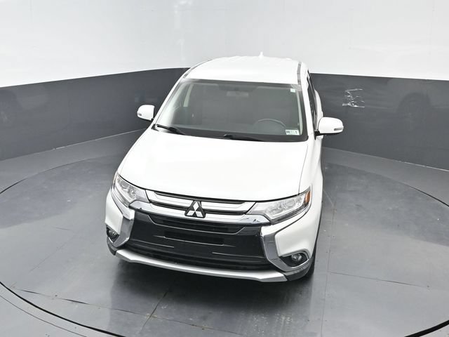 Used 2018 Mitsubishi Outlander SE AWD/4WD image 22