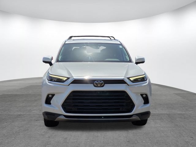 Used 2024 Toyota Grand Highlander FWD video 2