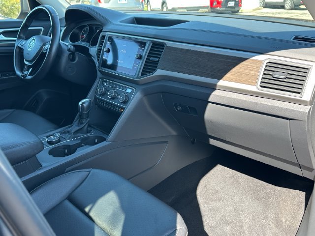 Used 2020 Volkswagen Atlas SE w/ Towing Package AWD/4WD image 9