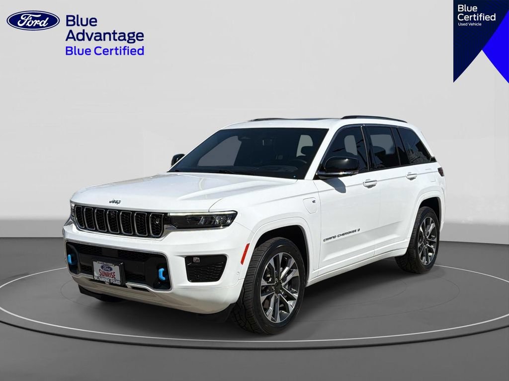 Used 2022 Jeep Grand Cherokee Overland w/ Advanced Protech Group III AWD/4WD image 1