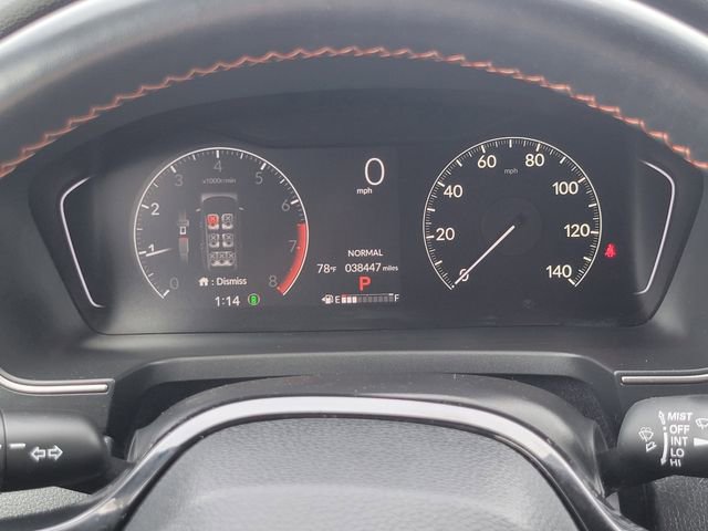 Used 2025 Honda Pilot TrailSport image 11