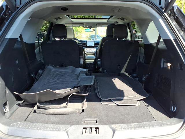 Certified 2023 Ford Explorer XLT w/ Equipment Group 202A AWD/4WD image 29
