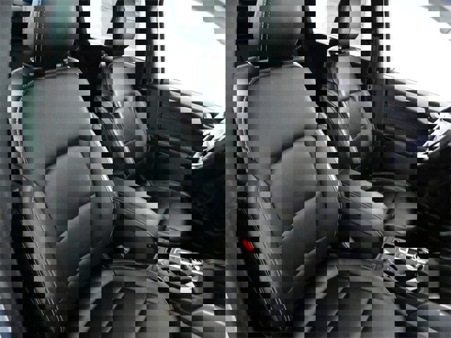 Certified 2025 Ford Escape Platinum image 12