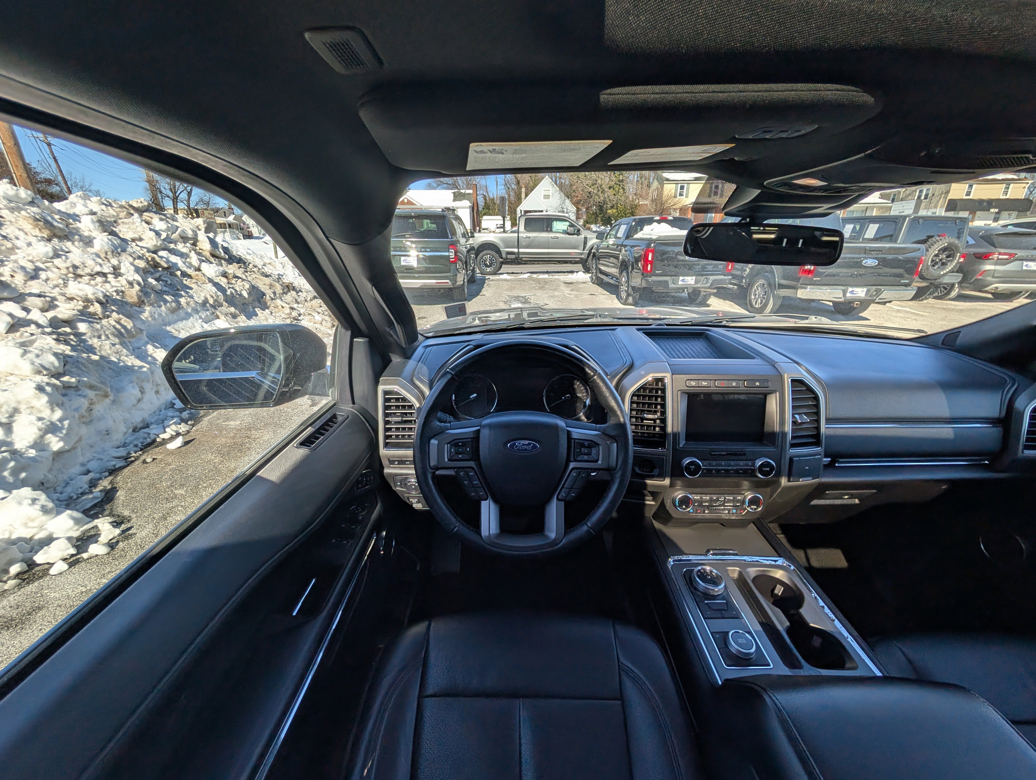 Certified 2020 Ford Expedition XLT w/ Equipment Group 202A image 20