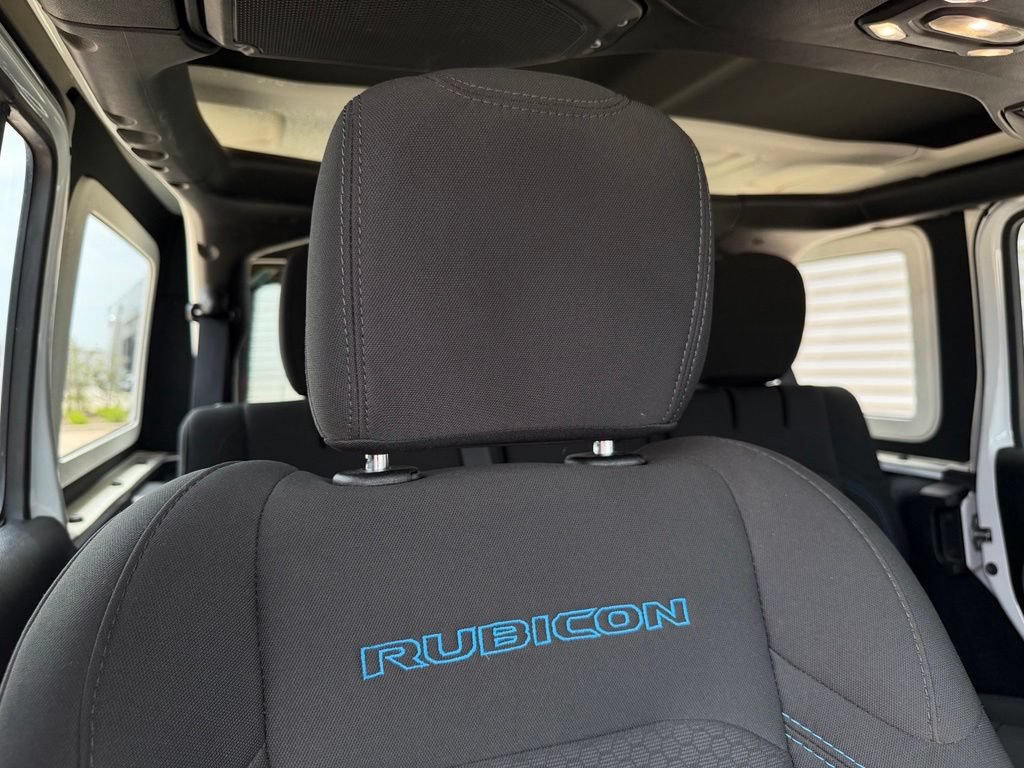 Used 2022 Jeep Wrangler Unlimited Rubicon 4xe w/ Cold Weather Group AWD/4WD image 27