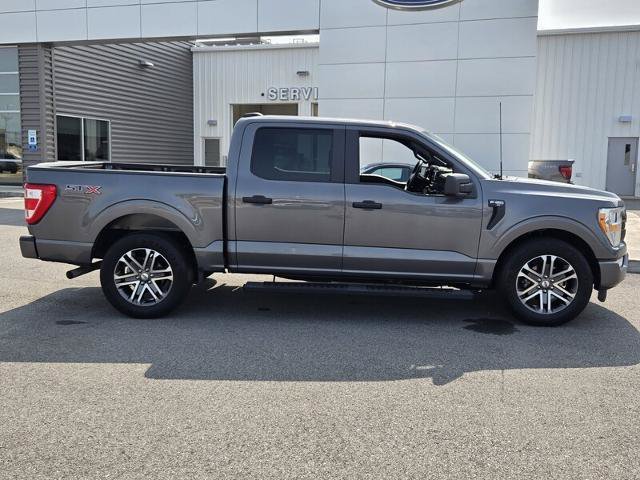 Certified 2022 Ford F150 XL w/ STX Appearance Package RWD image 4