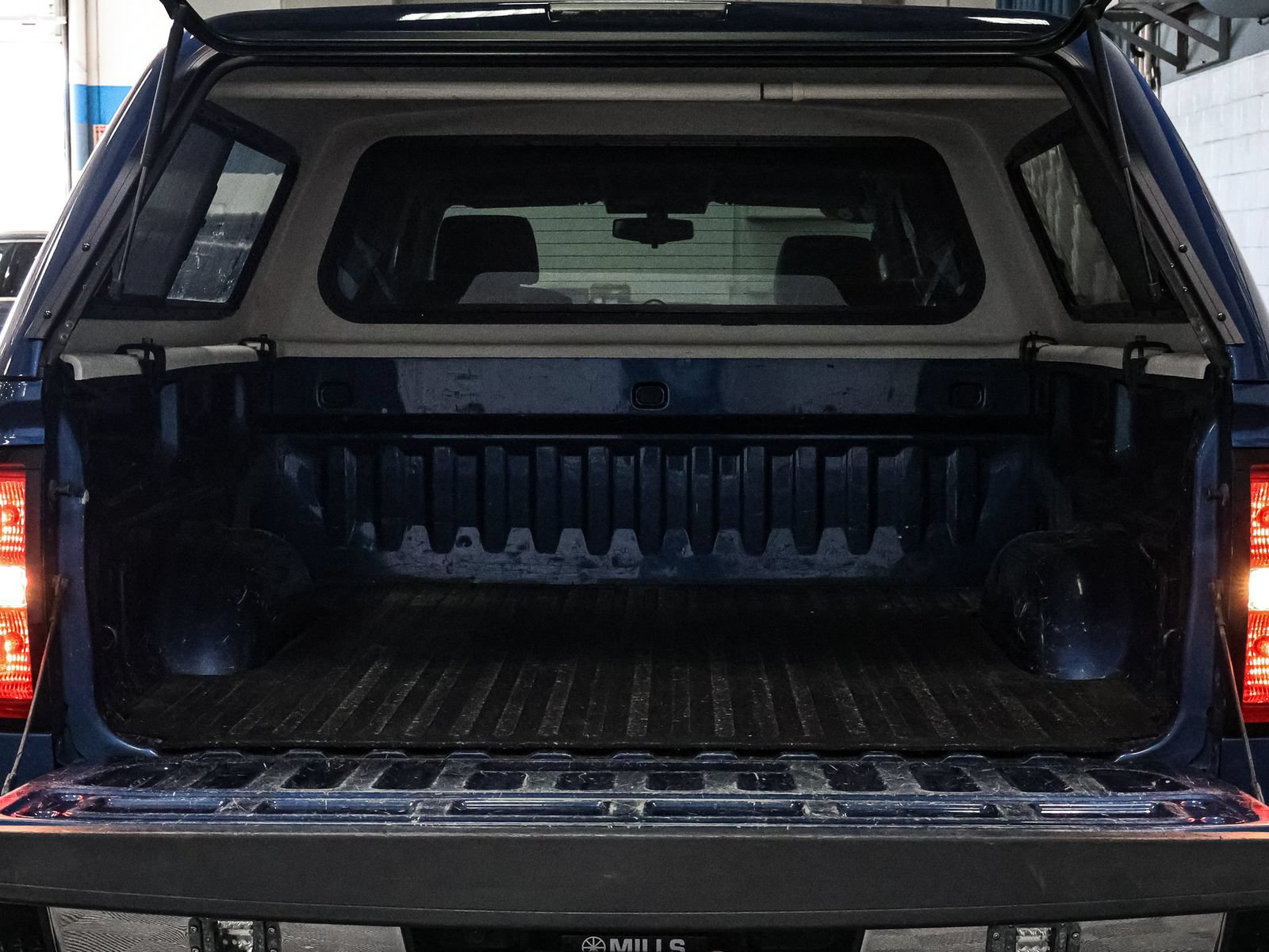 Used 2018 Chevrolet Silverado 1500 LT w/ All Star Edition AWD/4WD image 18