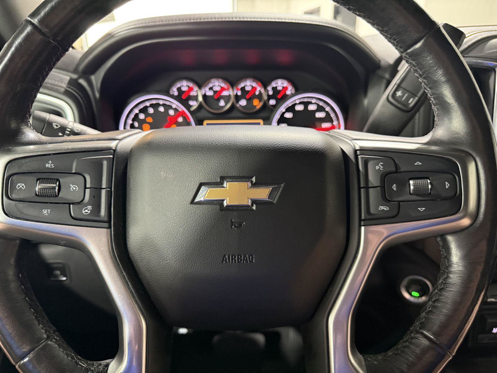 Used 2020 Chevrolet Silverado 1500 LTZ w/ LTZ Plus Package AWD/4WD image 11