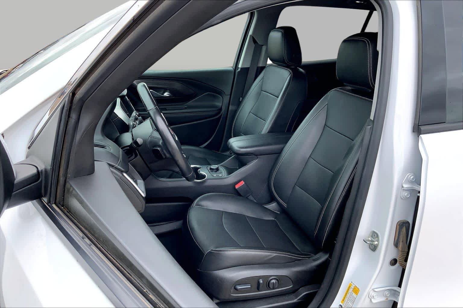 Used 2022 GMC Terrain SLT FWD image 8