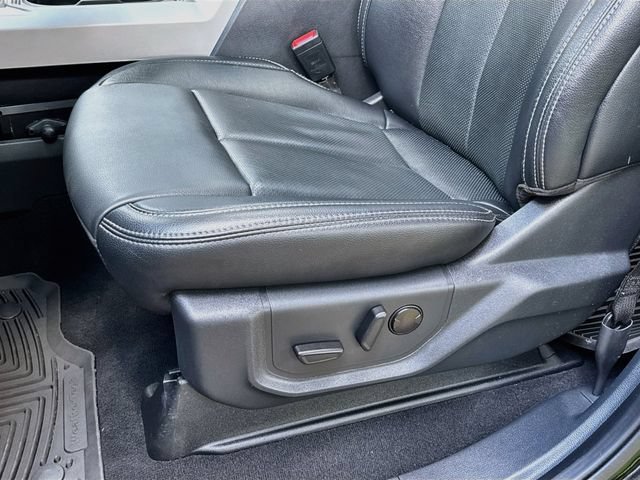 Certified 2022 Ford F350 Lariat w/ Tremor Off-Road Package AWD/4WD image 25