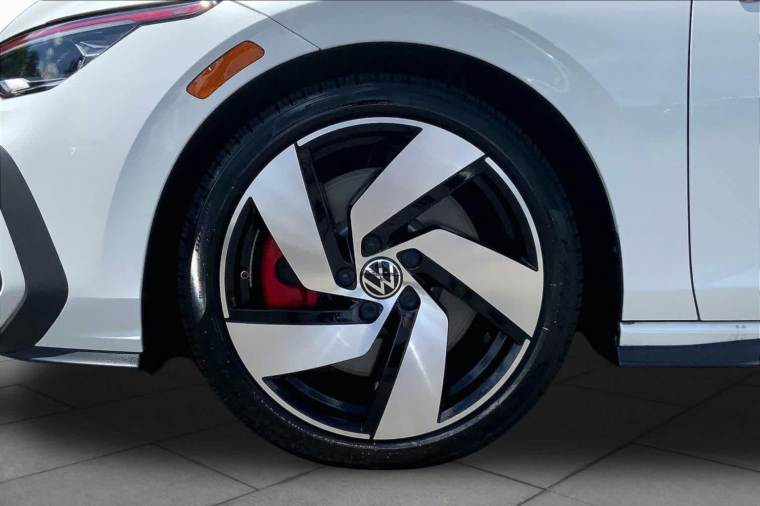 Used 2025 Volkswagen GTI S FWD image 11