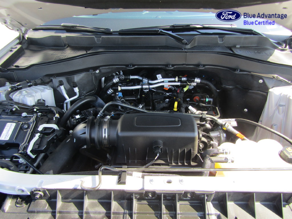 Certified 2024 Ford Explorer XLT w/ Equipment Group 202A AWD/4WD image 16