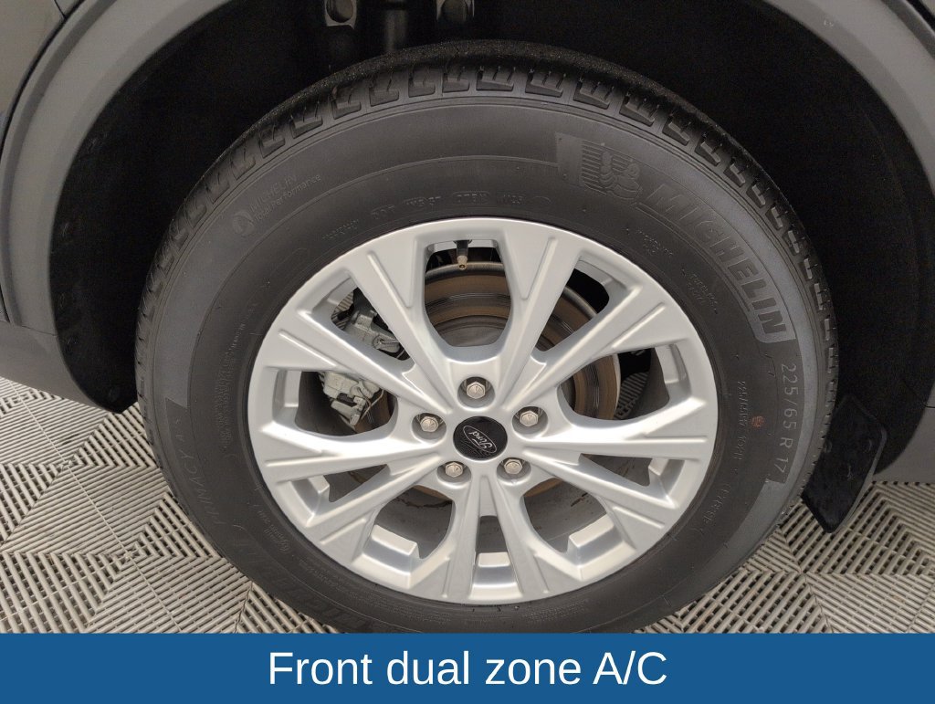 Certified 2025 Ford Escape Active FWD image 18