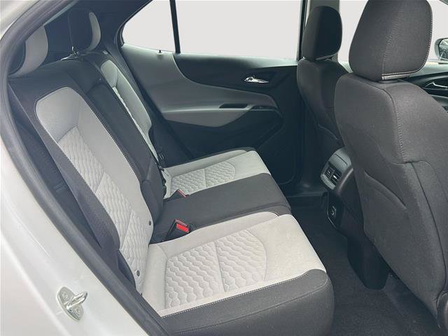 Used 2024 Chevrolet Equinox LT AWD/4WD image 10