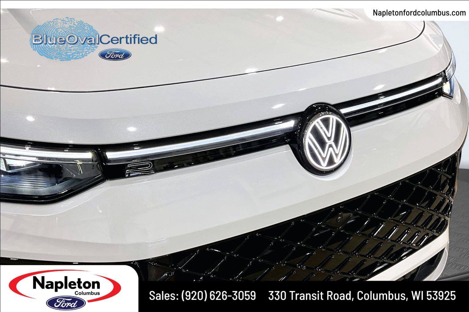 Used 2025 Volkswagen Tiguan SEL R-Line AWD/4WD image 29