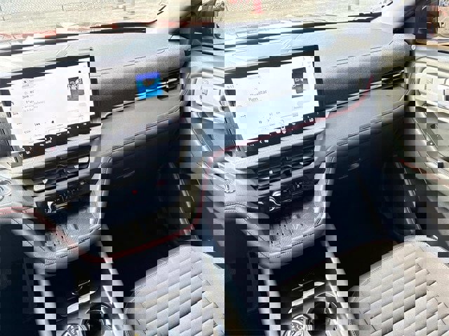 Certified 2025 Ford Explorer ST-Line w/ Premium Package image 15