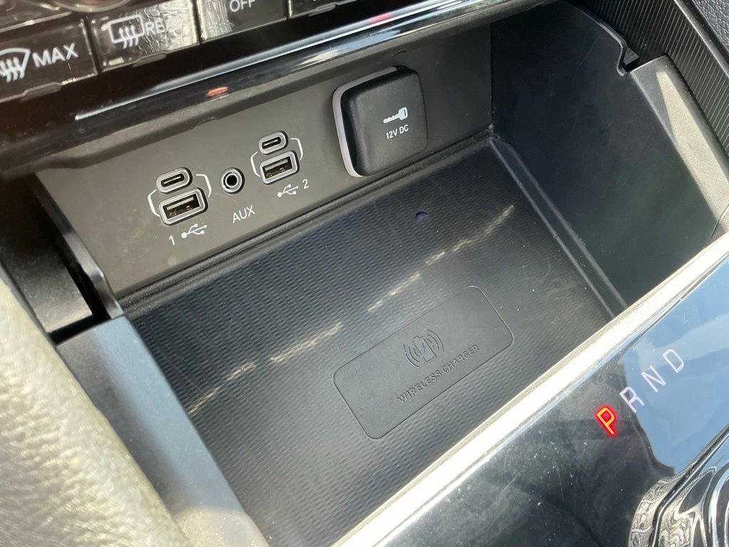 Used 2024 Jeep Grand Cherokee Altitude AWD/4WD image 38