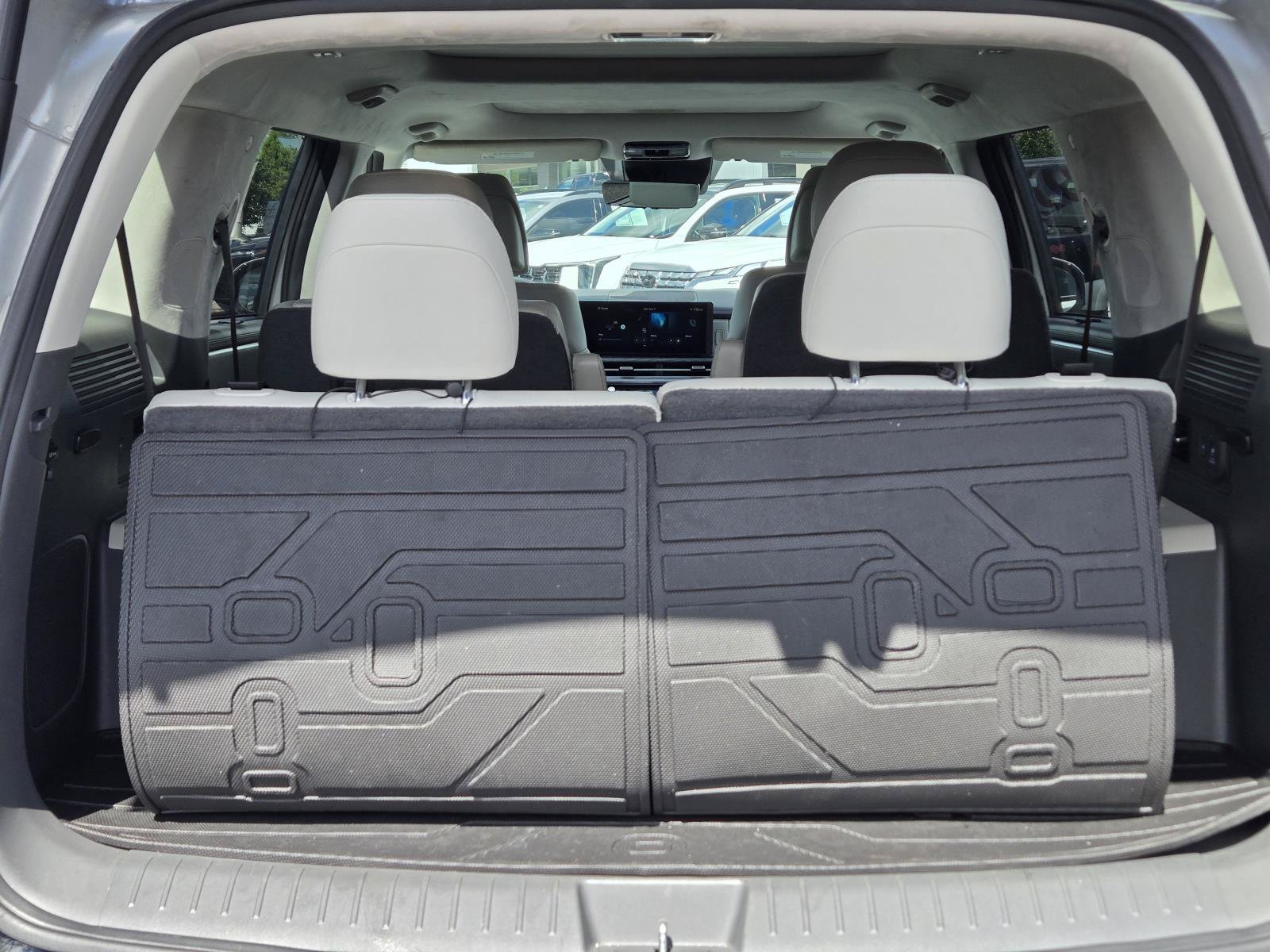 Used 2024 Hyundai Santa Fe Calligraphy FWD image 40