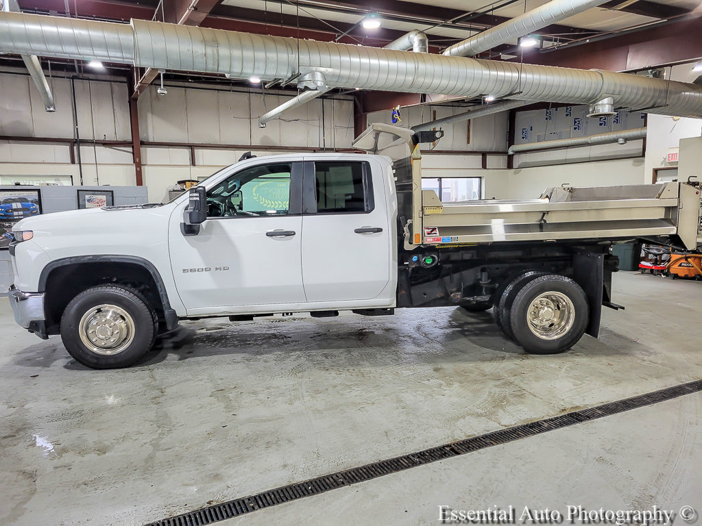 Used 2020 Chevrolet Silverado 3500 W/T w/ WT Convenience Package AWD/4WD image 4