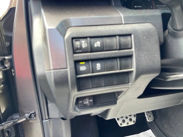 Used 2025 Toyota Tacoma TRD Sport AWD/4WD image 14