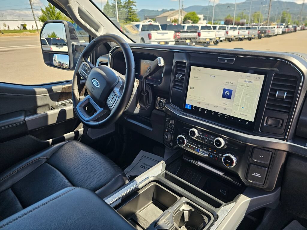 Certified 2025 Ford F350 Lariat AWD/4WD image 11