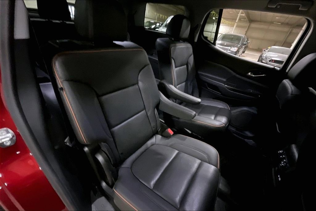 Used 2023 GMC Acadia AT4 w/ Technology Package image 25